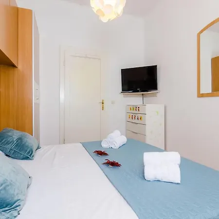 Appartement Good Vibes - One Bedroom With Balcony And City View